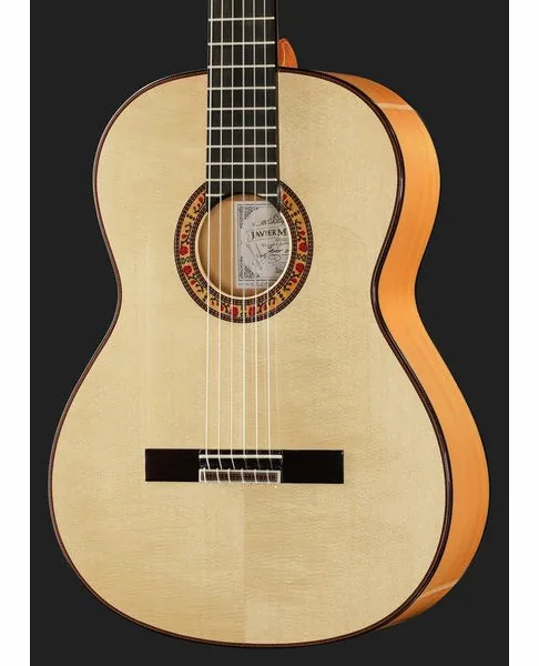 Alhambra JMV Flamenco Cipres, lähikuva 4