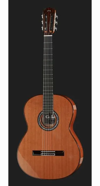 Cordoba C 9 Crossover Cedar, lähikuva 2