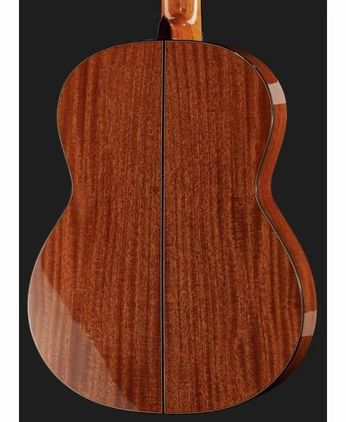 Cordoba C 9 Crossover Cedar, lähikuva 5