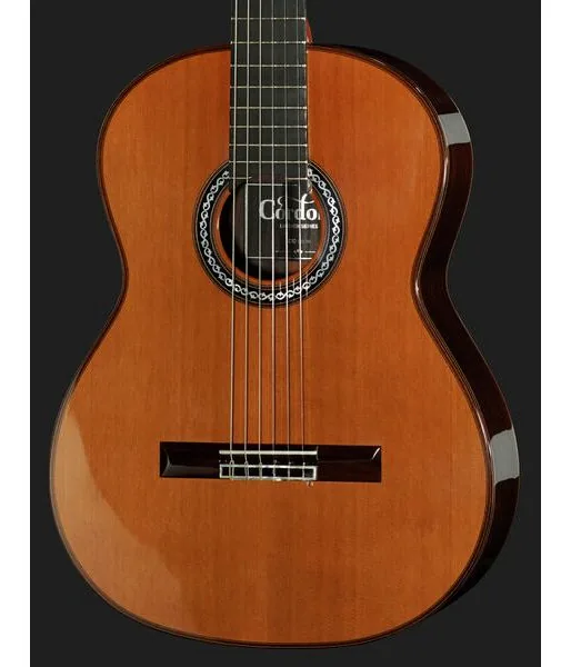 Cordoba C10 Cedar, lähikuva 4