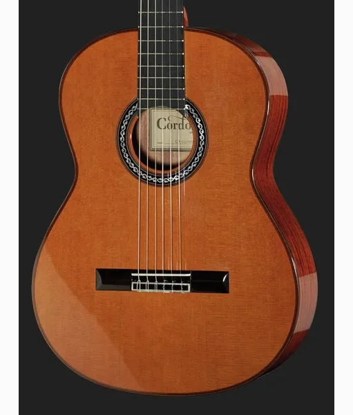 Cordoba C9 Cedar, lähikuva 4