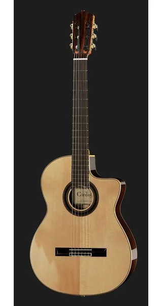 Cordoba GK Studio Negra, lähikuva 2