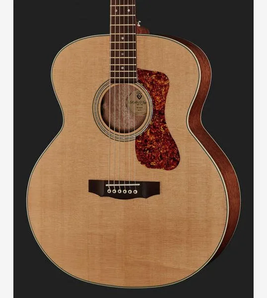 Guild BT-240E Baritone, lähikuva 4