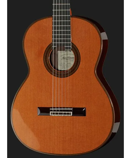 Juan Hernandez Romance Cedar, lähikuva 4