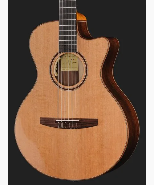 Lakewood A-31 CP Classic Crossover Nat, lähikuva 4