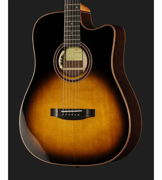 Lakewood D-31 CP Natural, lähikuva 4