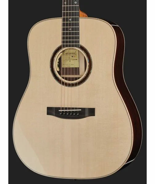 Lakewood D-32 P Deluxe, lähikuva 4