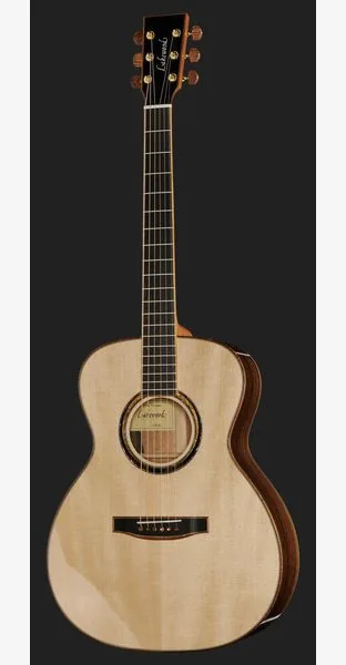 Lakewood M-48 Premium, lähikuva 2