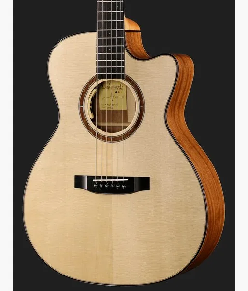 Lakewood M-14 CP Natural, lähikuva 4