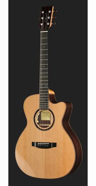 Lakewood M-31 CP Natural, lähikuva 2