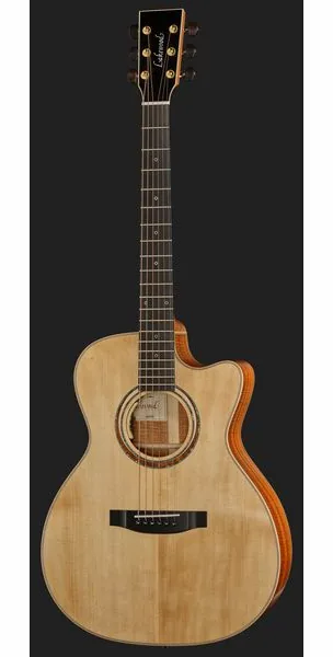 Lakewood M-Koa-Spruce Custom, lähikuva 2