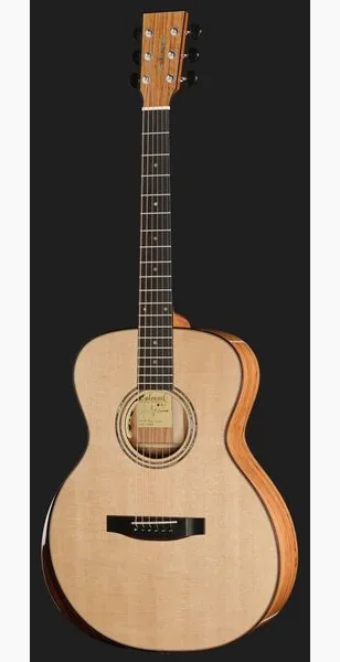 Lakewood M-Olive Custom, lähikuva 2