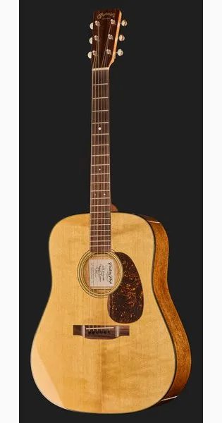 Martin Guitar Custom D-18, lähikuva 2