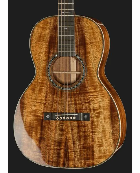 Martin Guitar Custom Shop 00 Koa, lähikuva 4