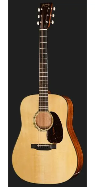 Martin Guitar Custom Shop D-18, lähikuva 2