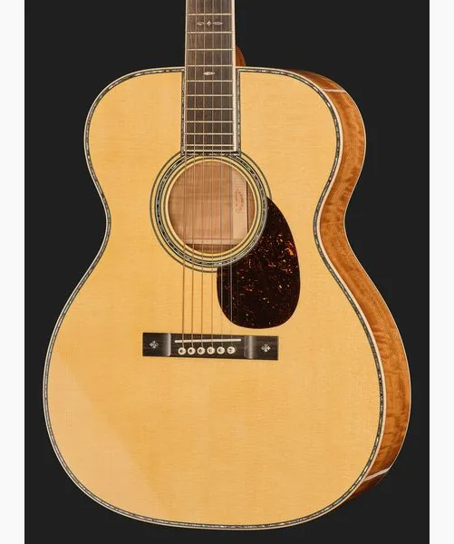 Martin Guitar Custom Shop OM Italian Spruce, lähikuva 4