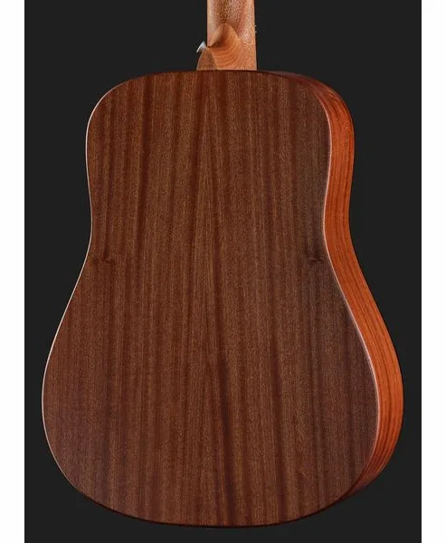 Martin Guitar D Jr E, lähikuva 5