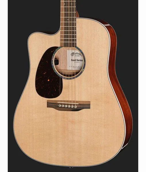 Martin Guitar DC-13E Modern Nat LH, lähikuva 4