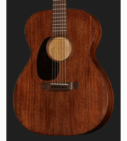 Martin Guitar 000-15M LH, lähikuva 4
