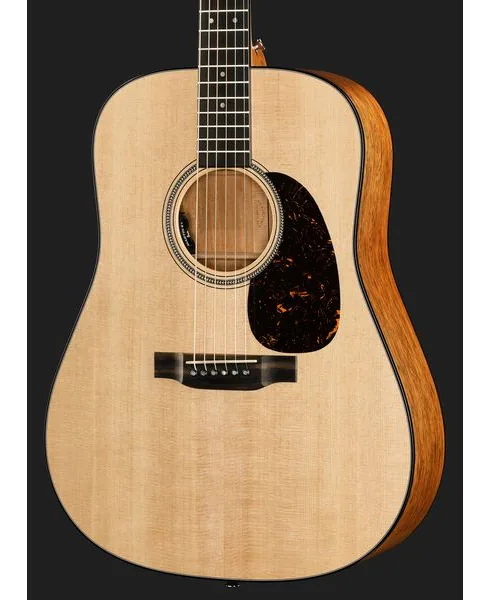 Martin Guitar D-16E-02 2024, lähikuva 4