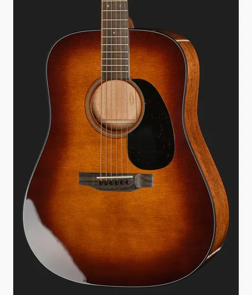 Martin Guitar D18 Ambertone, lähikuva 4