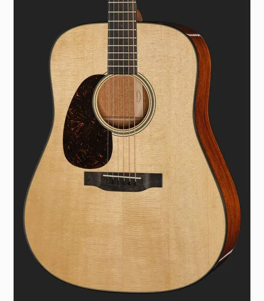 Martin Guitar D18 LH, lähikuva 4