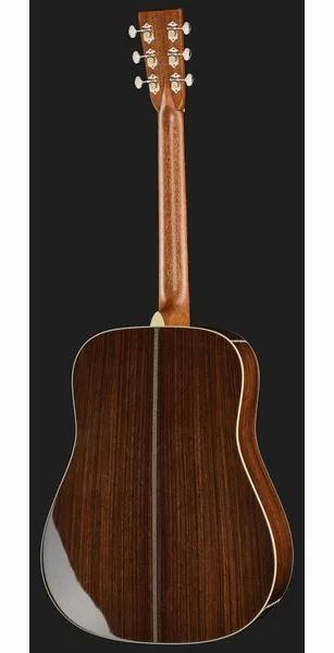 Martin Guitar HD28 Ambertone, lähikuva 3