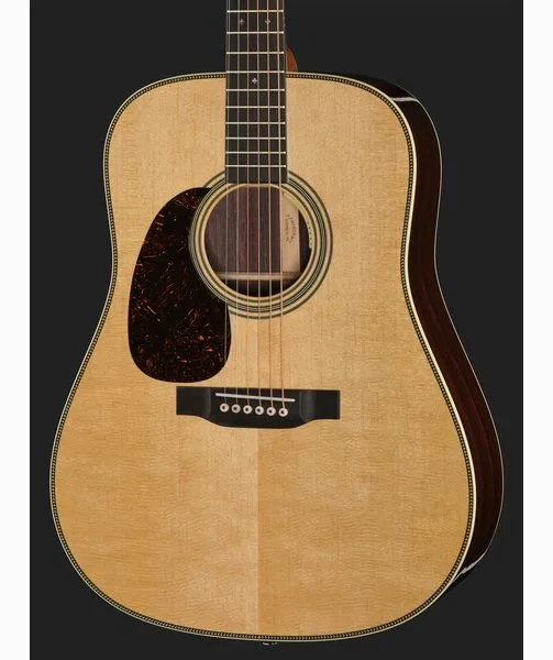 Martin Guitar HD28E LH, lähikuva 4