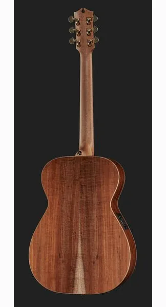 Maton EBG808A w/ Case, lähikuva 3