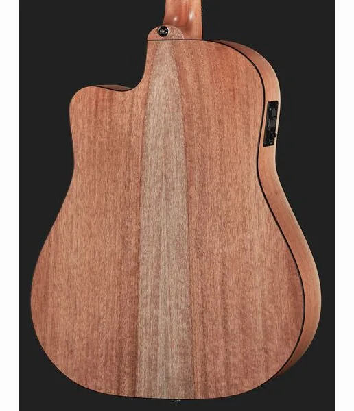 Maton SRS60C w/ Case, lähikuva 5