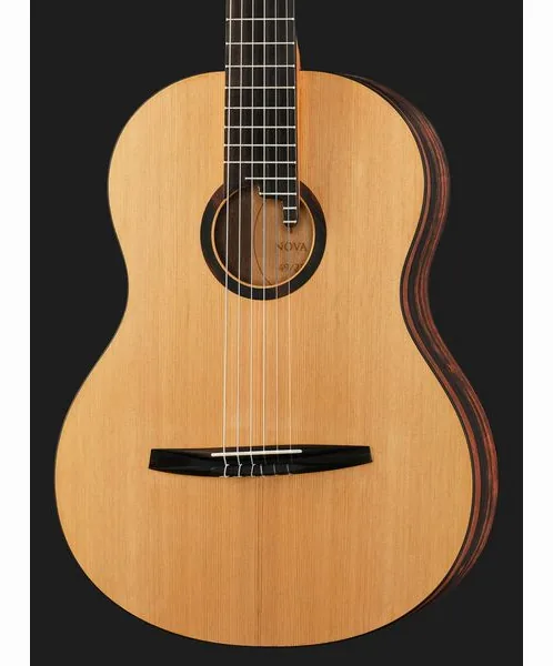 NOVA Guitars Classic, lähikuva 4