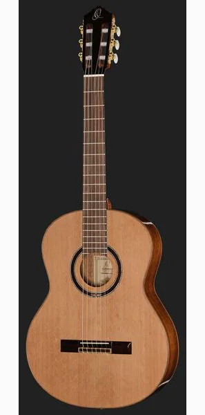 Ortega R159, lähikuva 2