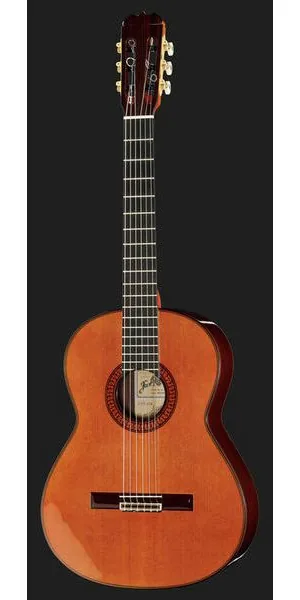 Ramirez Tradicional 1A w. case, lähikuva 2