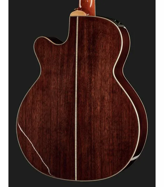 Takamine GN71CE-NAT, lähikuva 5
