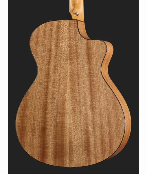 Taylor 112ce Sapele Lefthand, lähikuva 5