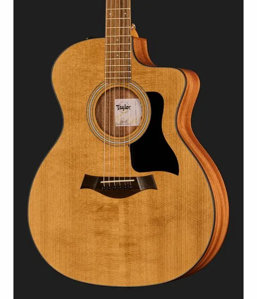 Taylor 114ce Sapele, lähikuva 4
