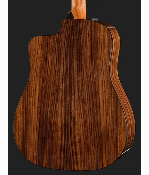 Taylor 210ce Plus, lähikuva 5