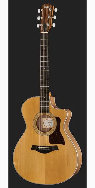 Taylor 212ce Spruce/Walnut, lähikuva 2