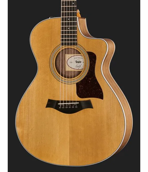 Taylor 212ce Spruce/Walnut, lähikuva 4