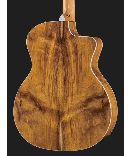 Taylor 214ce Koa Lefthand, lähikuva 5