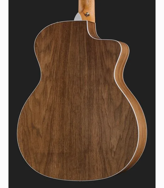 Taylor 214ce-N LH Spruce/Walnut, lähikuva 5