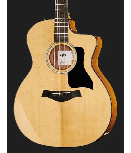Taylor 214ce Plus, lähikuva 4
