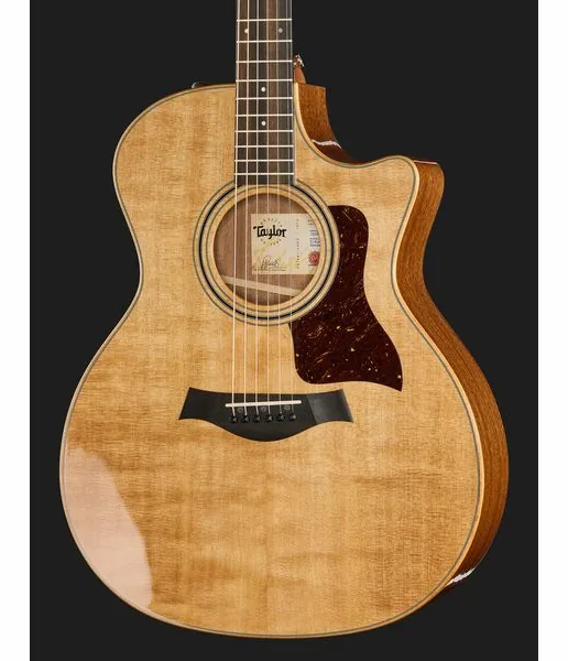 Taylor 314ce Studio Natural, lähikuva 4