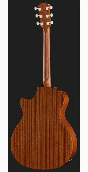 Taylor 324ce Studio Special Edition, lähikuva 3