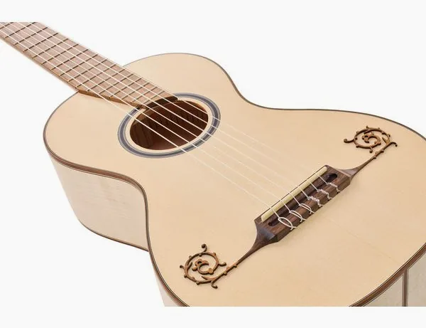 Romantic Guitar Standard, lähikuva 5