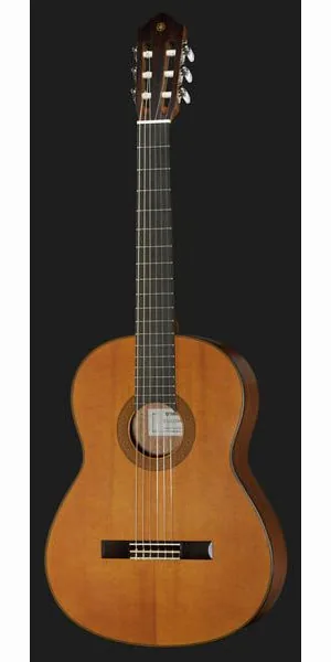 Yamaha CG122MC, lähikuva 2