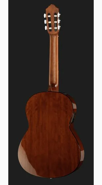 Yamaha CGX 102, lähikuva 3