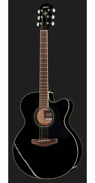 Yamaha CPX 600 Black, lähikuva 2