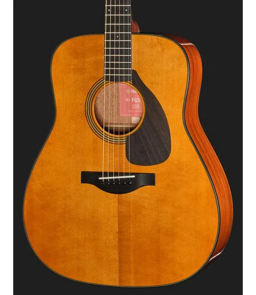 Yamaha FG5G NT High Gloss, lähikuva 4