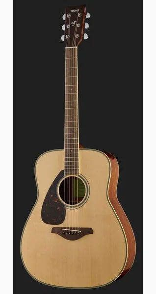 Yamaha FG820L NTII, lähikuva 2